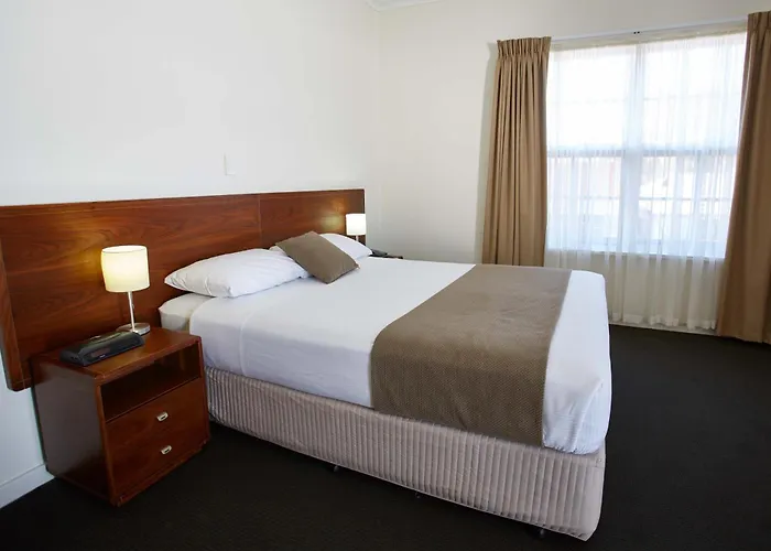 The Rose Hotel & Motel