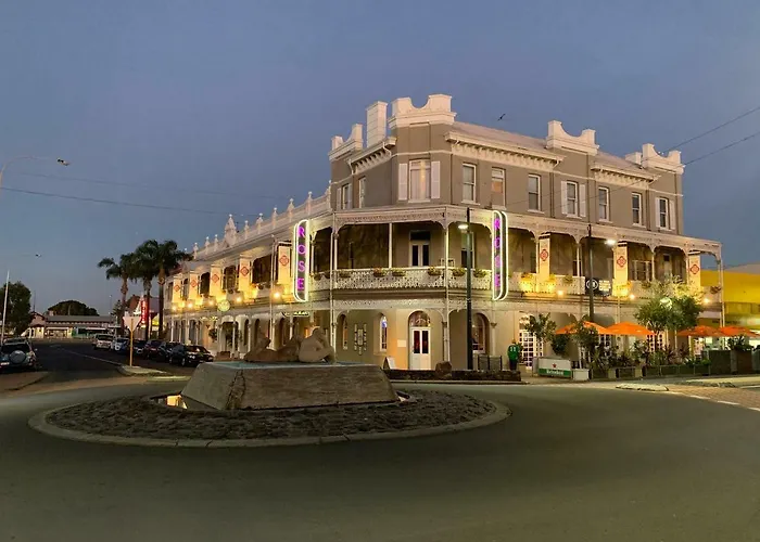 The Rose Hotel & Motel