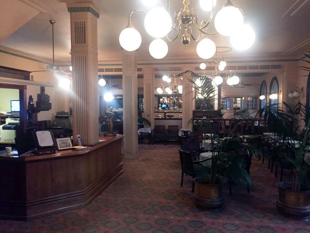 The Rose & Hotel