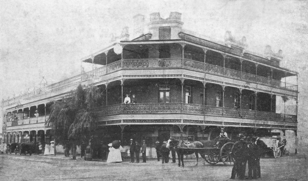 The Rose & 3* Bunbury